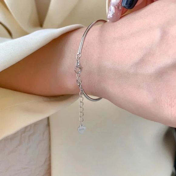 925 Sterling Silver Heart Bangle Cuff Bracelet Dainty Minimalist Heart Cuff - Picture 8 of 8